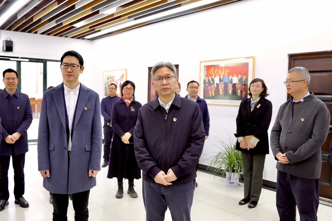 640.jpg 图片
